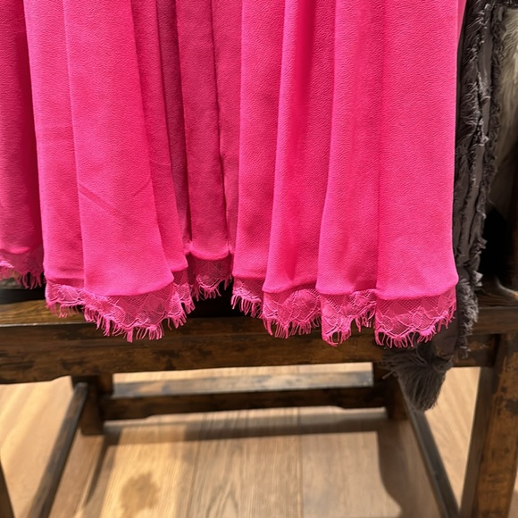 Spring dress - Picture 4 of 6